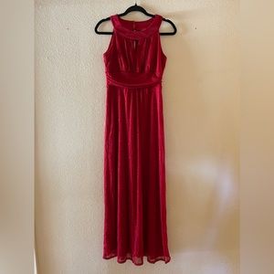 Red sparky maxi dress size L perfect condition, like new